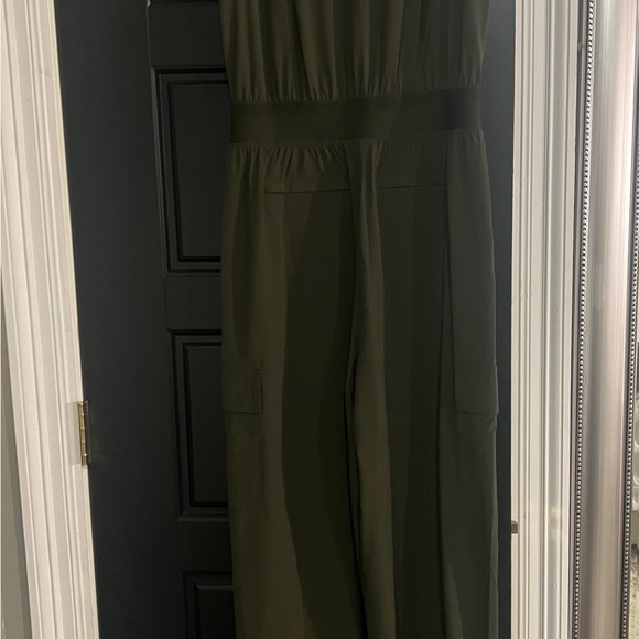 NWOT Athleta Brooklyn Utility Jumpsuit Size 0 Aspen Olive Green - Picture 6 of 12